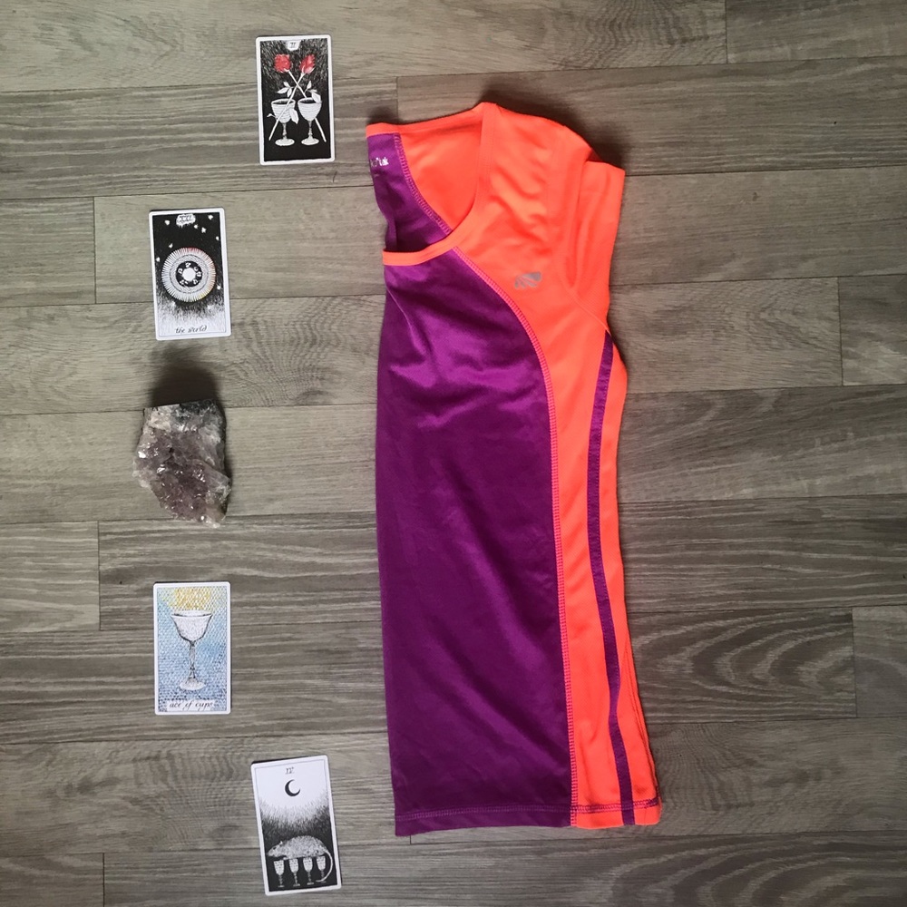 Neon Long-Sleeves Active Top  | Large